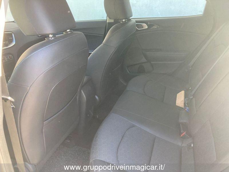 KIA Xceed 1.6 CRDi 136 CV MHEV iMT Business