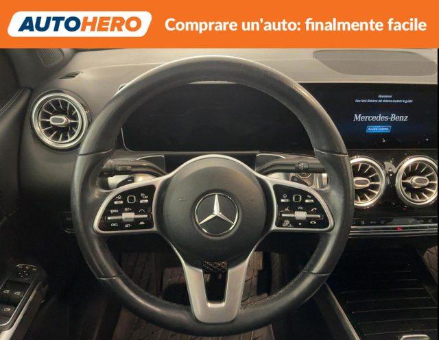 MERCEDES-BENZ GLB 200 d Automatic Sport