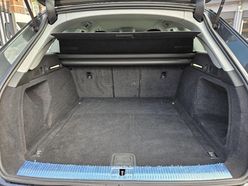 Audi A4 Avant 30 TDI/136 CV S tronic