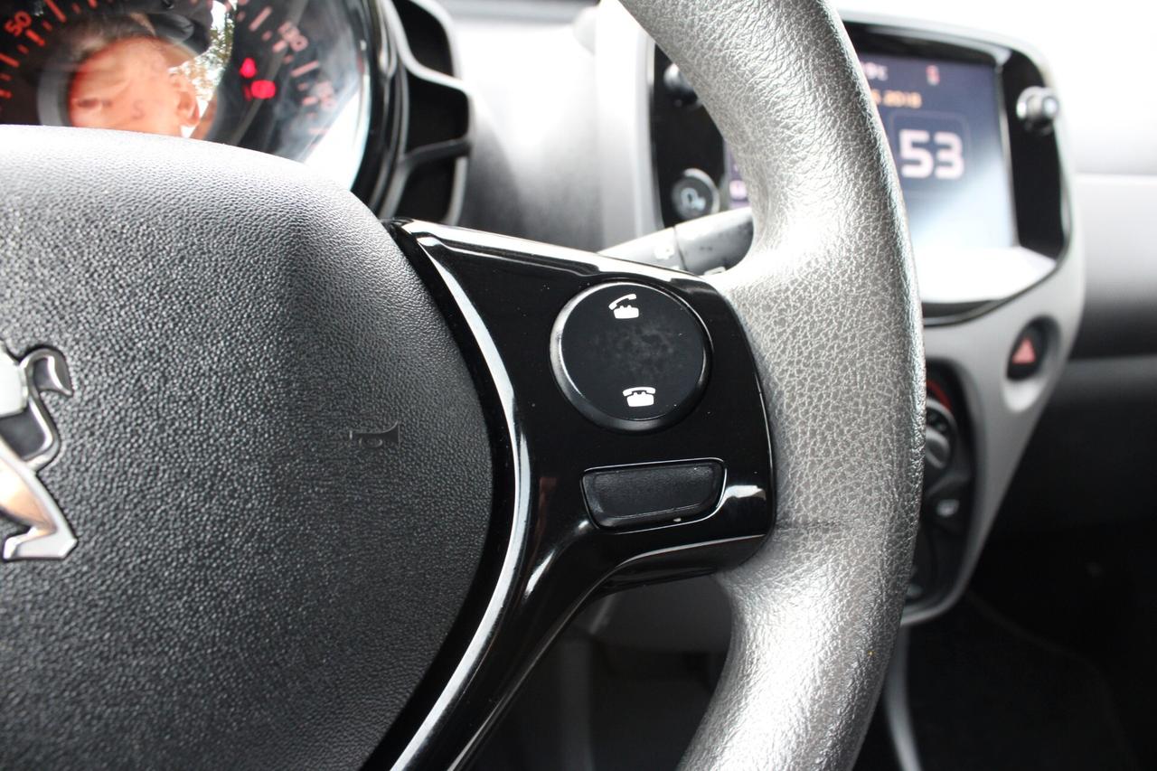 Peugeot 108 VTi 72 S&S 5 porte Allure