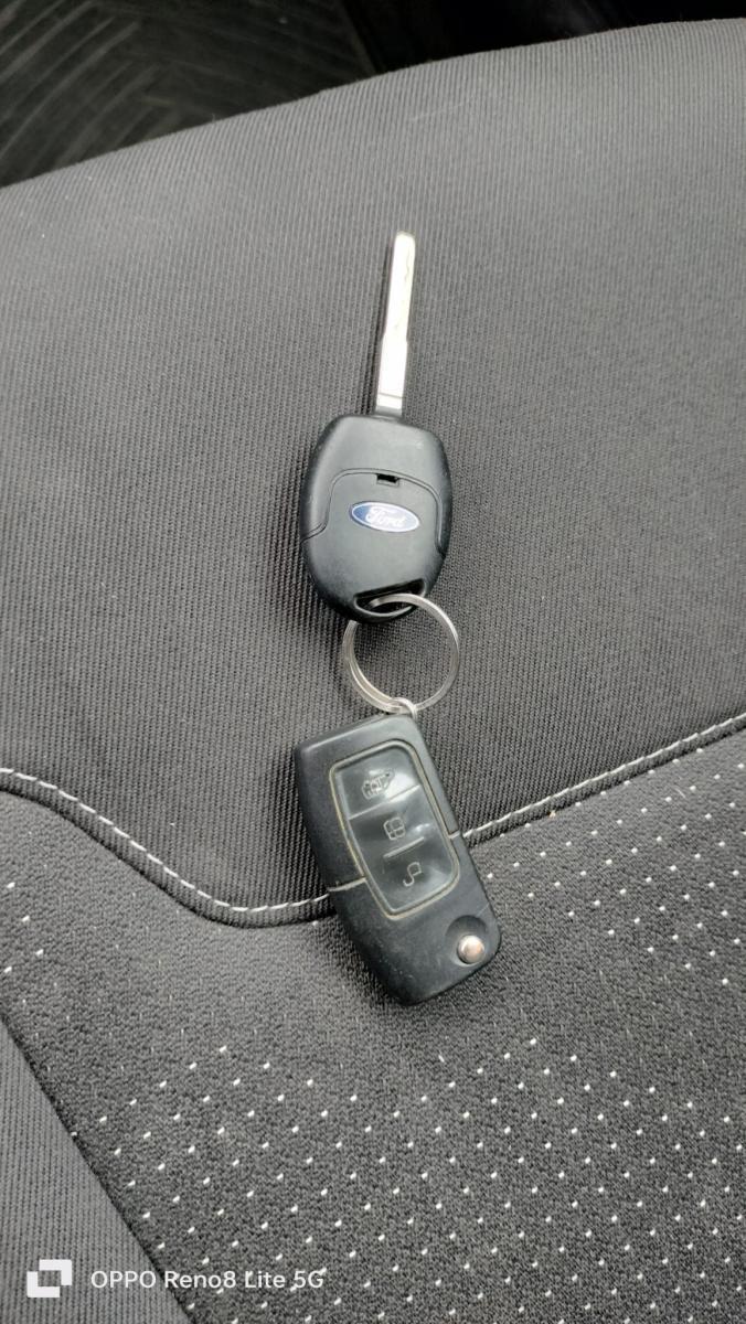 FORD Transit Courier 1.5 tdci 75cv Entry E6 1.5 tdci 75cv Entry E6