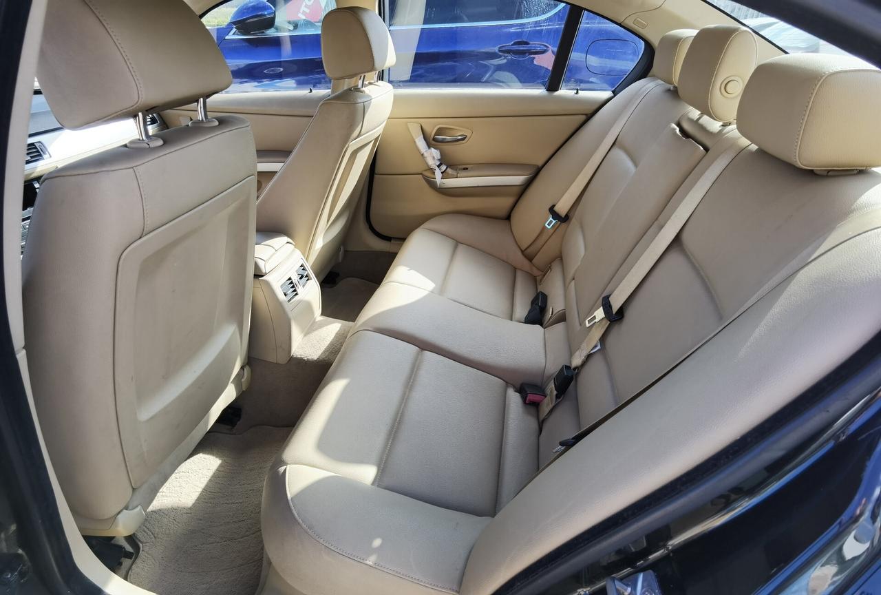 Bmw 320d Aut. xDrive Attiva