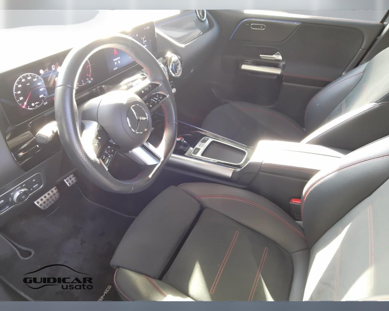 Mercedes-Benz Classe B - W247 2023 - B 180 d AMG Line Advanced Plus auto