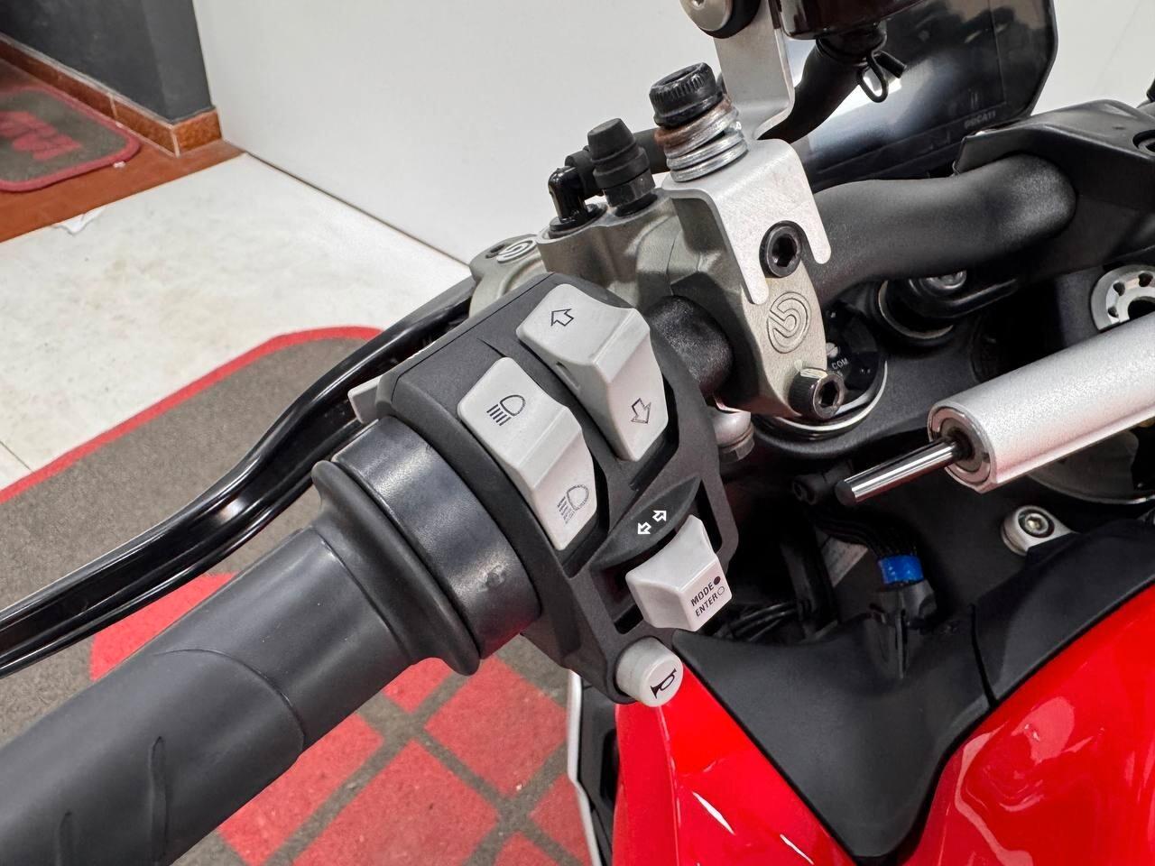 Ducati Streetfighter V2 DA 175 € AL MESE – SENZA ANTICIPO