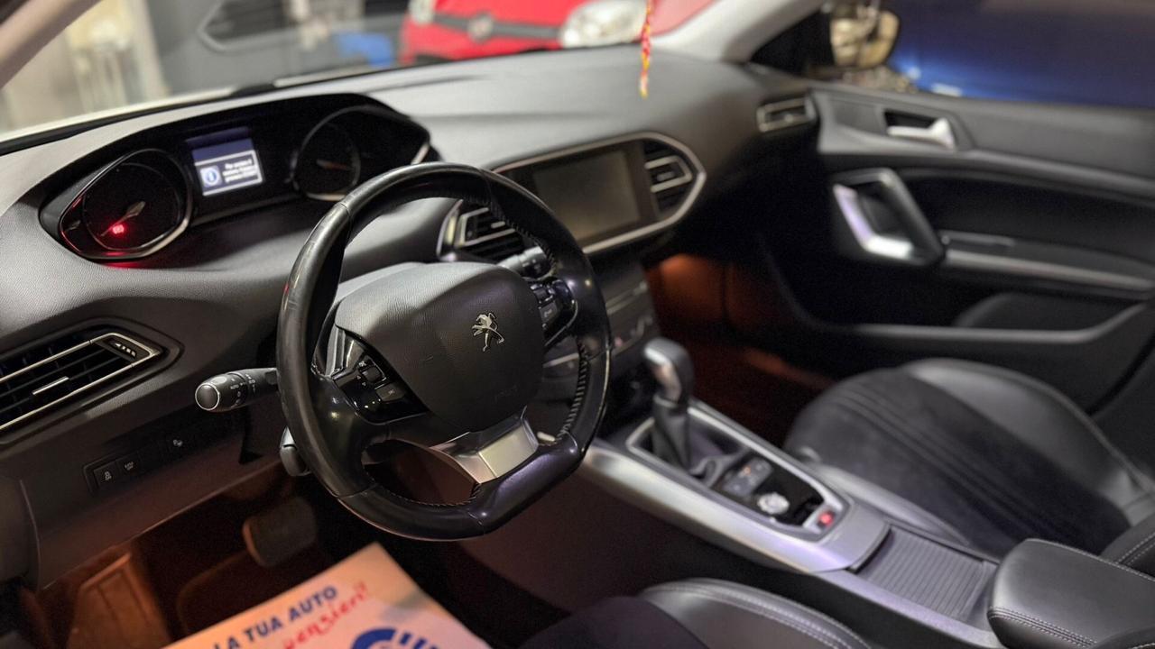 Peugeot 308 150 EAT6 GT Line