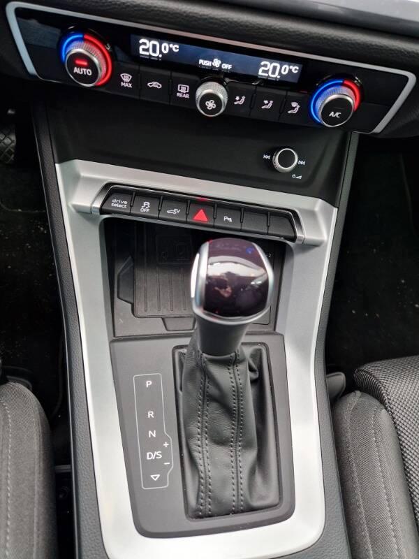Audi Q3 Sportback 45 1.4 tfsi e S line edition s-tronic