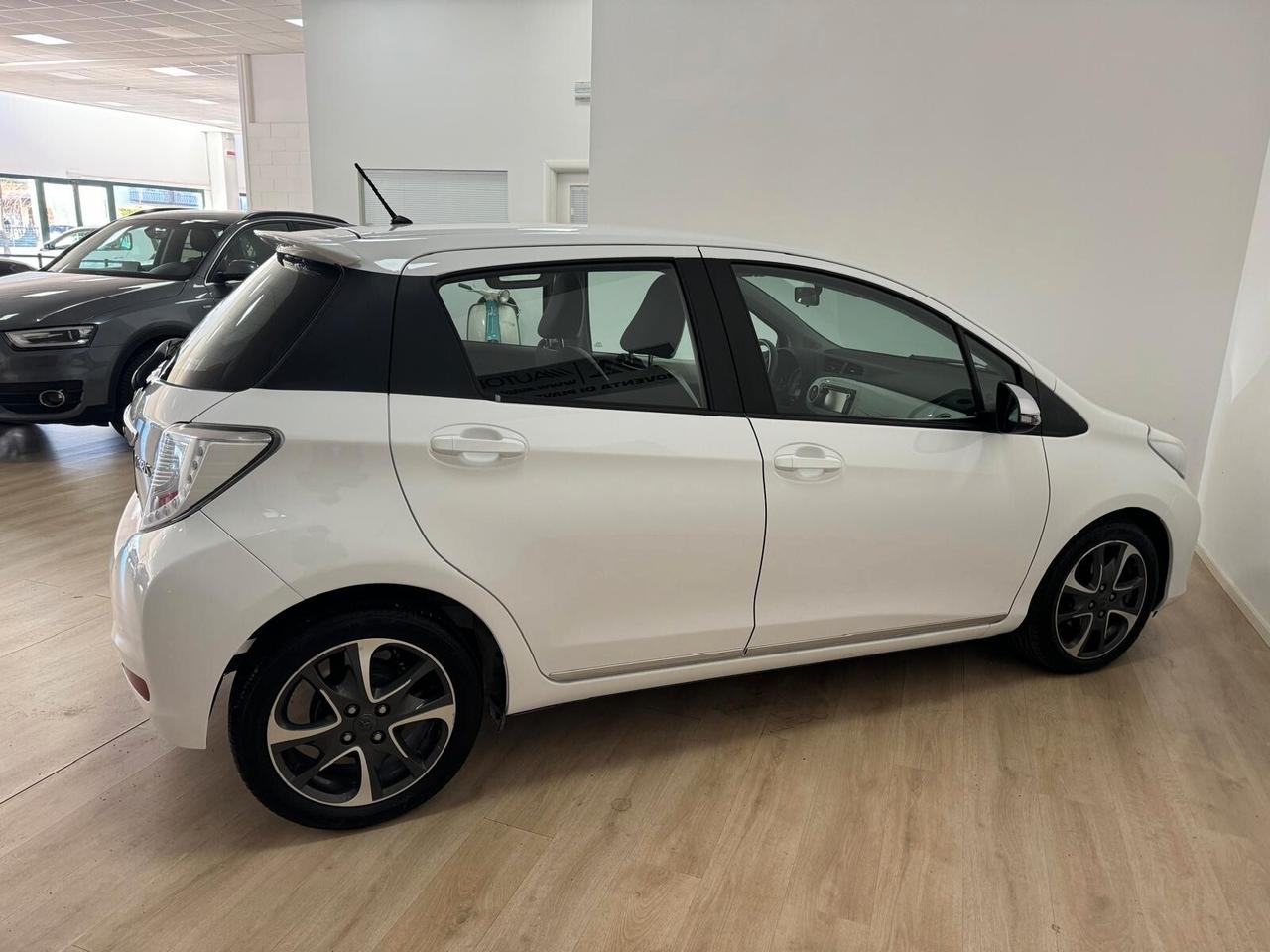 Toyota Yaris 1.4 D-4D 5 porte*** NEOPATENTATI***