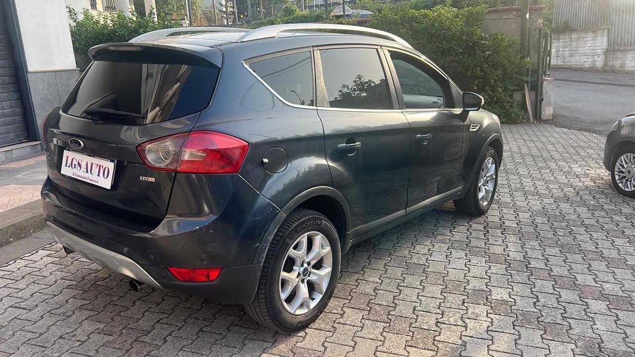 Ford Kuga Kuga+ 2.0 TDCi 136 CV 2WD DPF