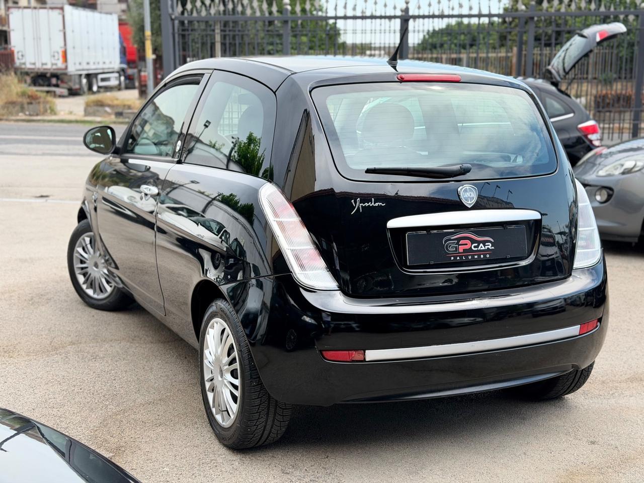 Lancia Ypsilon 1.4 Oro Ecochic GPL