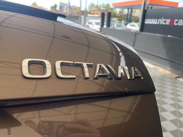 SKODA Octavia 2.0 TDI 150 CV DSG Wagon Executive