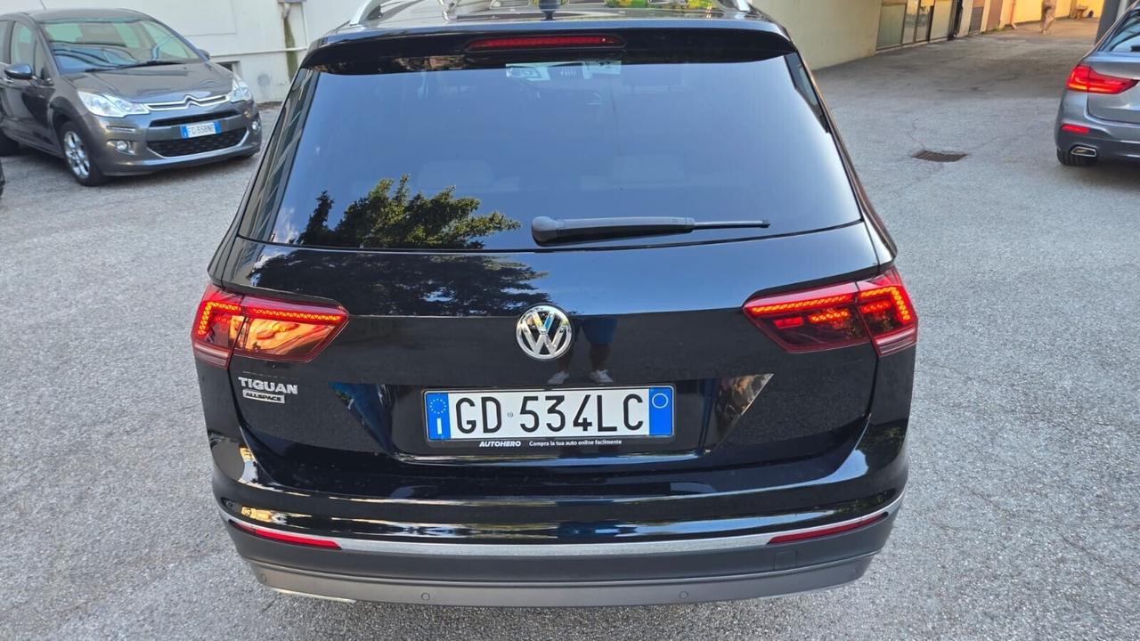 Volkswagen Tiguan Allspace 2.0 TDI SCR DSG Advance