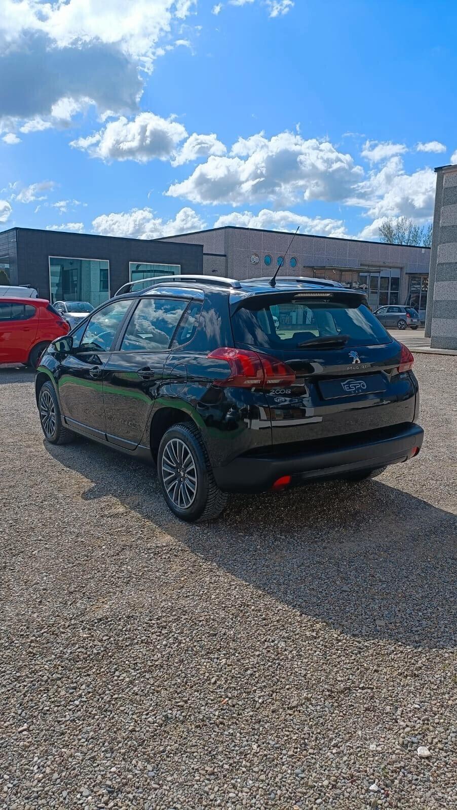 Peugeot 2008 PureTech 82 Allure