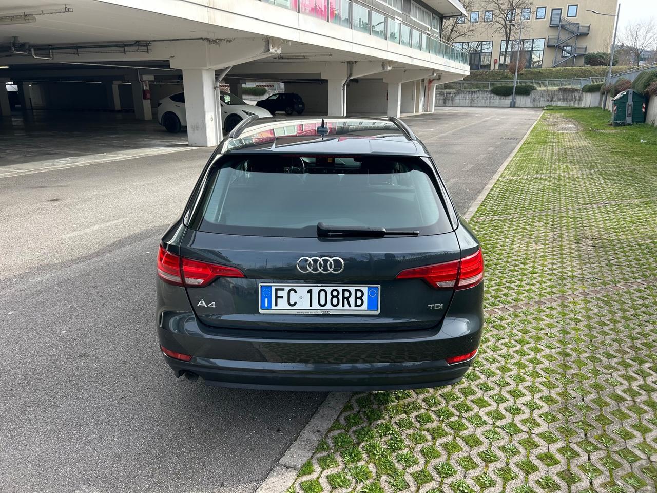 Audi A4 Avant 2.0 TDI 150 CV ultra Business