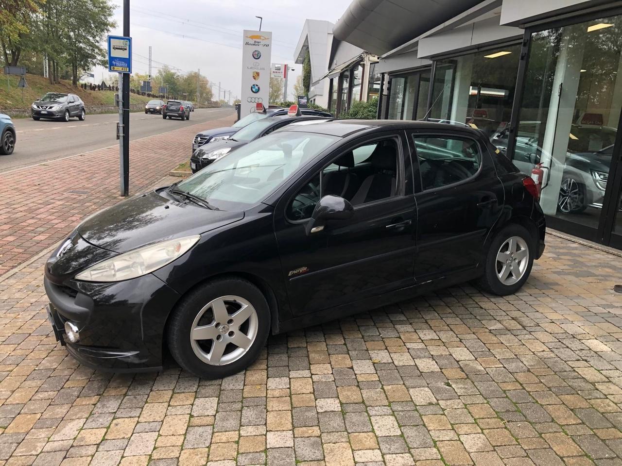 Peugeot 207 1.4 8V 75CV 5p. Energie Sport ECO GPL