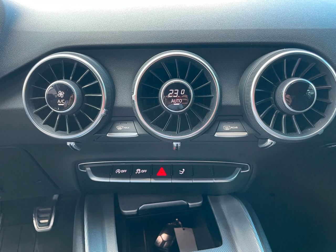 AUDI TT 2.0TDi COUPE' 184cv