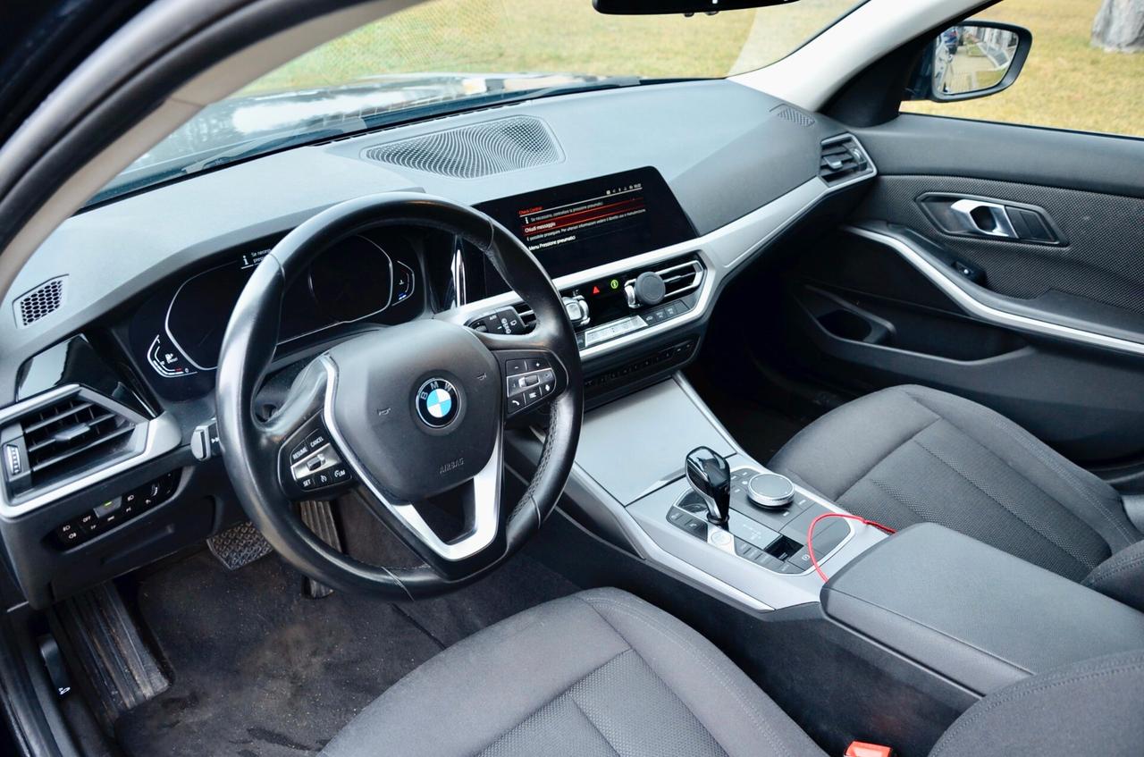 BMW 320d TOURING MHEV XDRIVE BUSINESS ADVANTAGE 190cv AUTO, UFF ITALIANA, EURO 6D, FARI LED, NAVI, APPLE ANDROID, PERMUTE