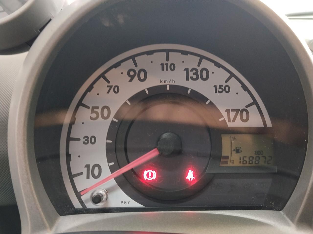 Toyota Aygo 1.0 benzina 2011 CON GARANZIA