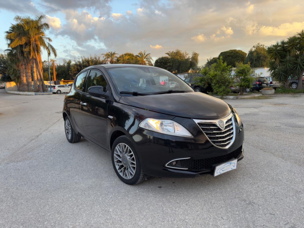 Lancia Ypsilon 1.3 MJT 16V 95 CV 5 porte S&S Platinum