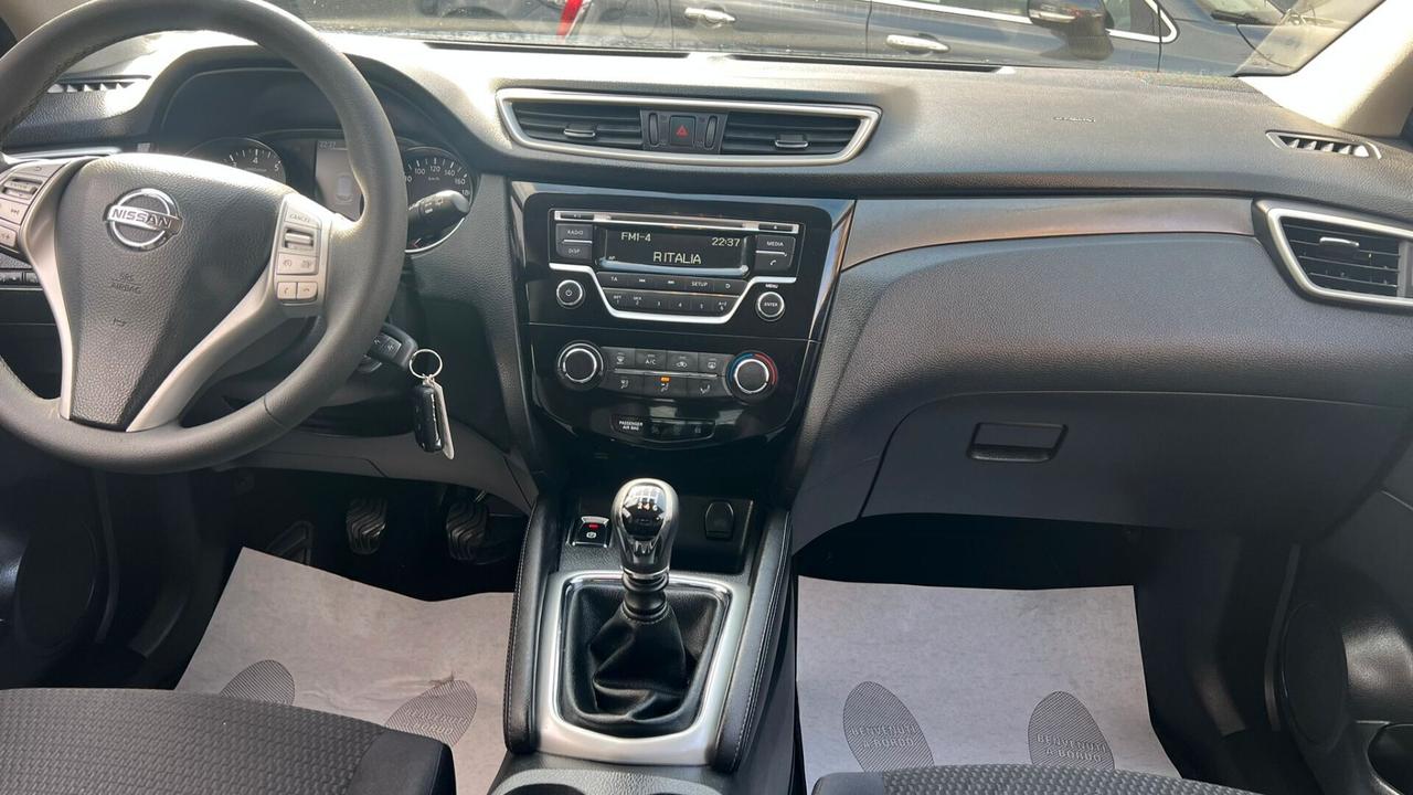 Nissan Qashqai 1.2 DIG-T Visia
