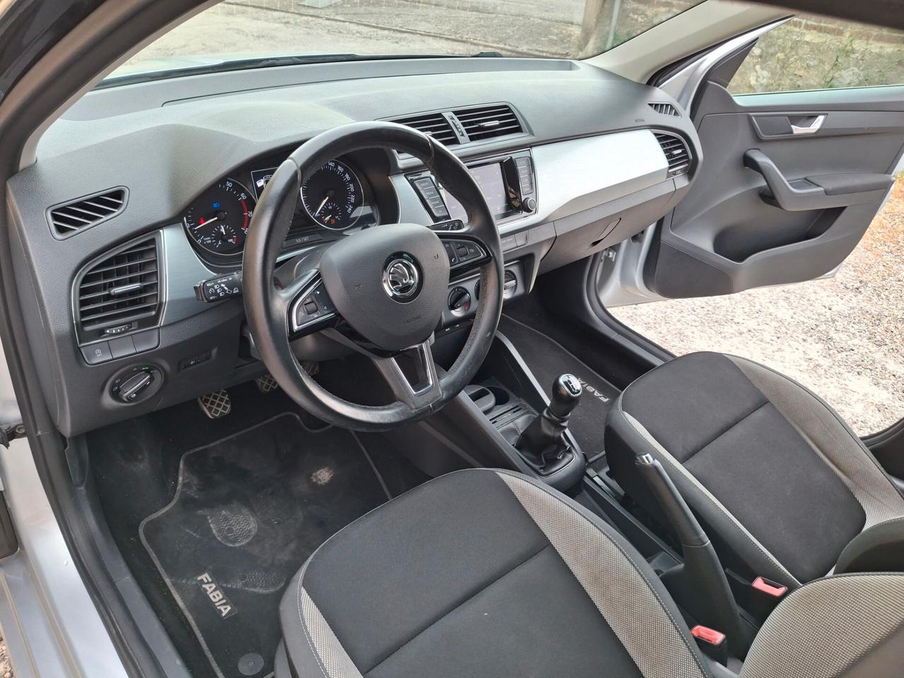 Skoda Fabia 1.0 MPI 60 CV Twin Color Design Edition Argento