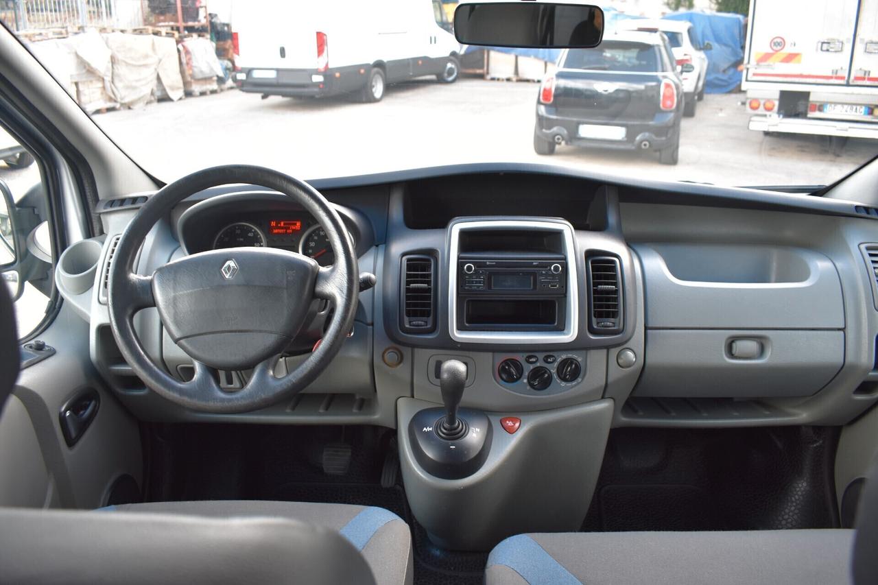 Renault Trafic 9P. L2 Cambio Automatico