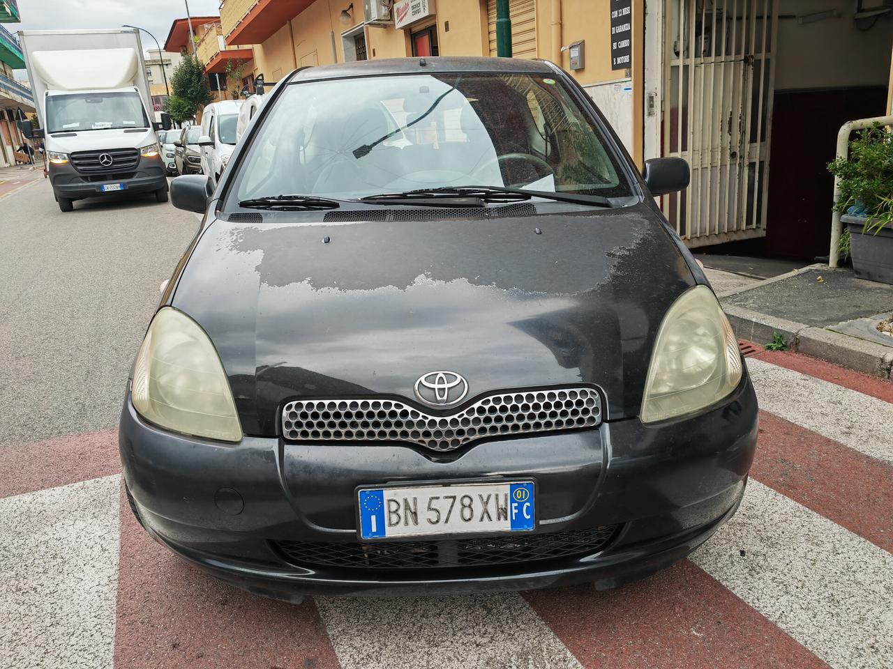 TOYOTA YARIS 1.0 BENZINA CV68 KW50 SOL