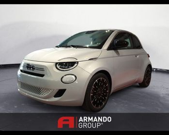 FIAT 500 (2020-->) Berlina Hybrid Icon