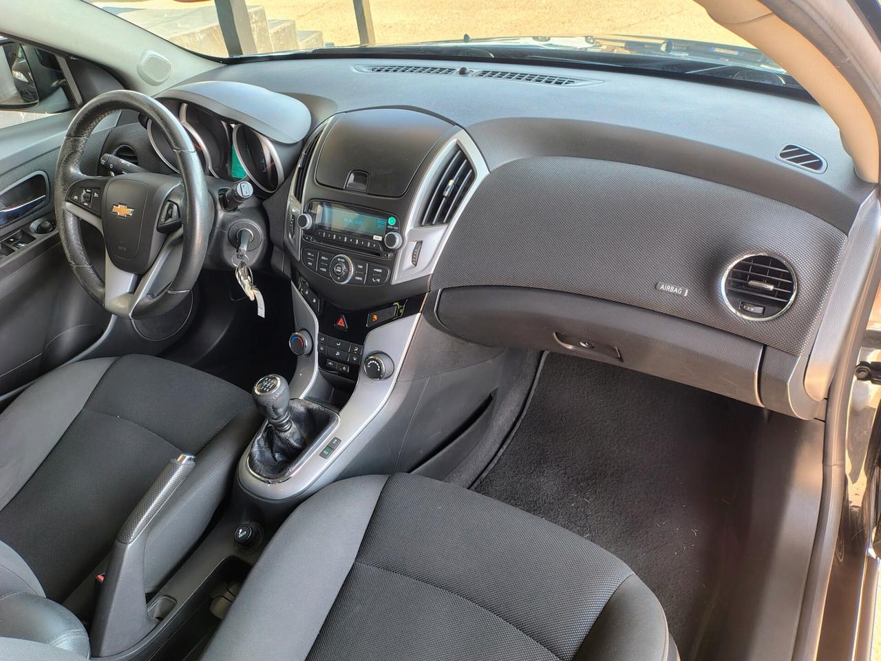 Chevrolet Cruze 1.7 Diesel Station Wagon LTZ