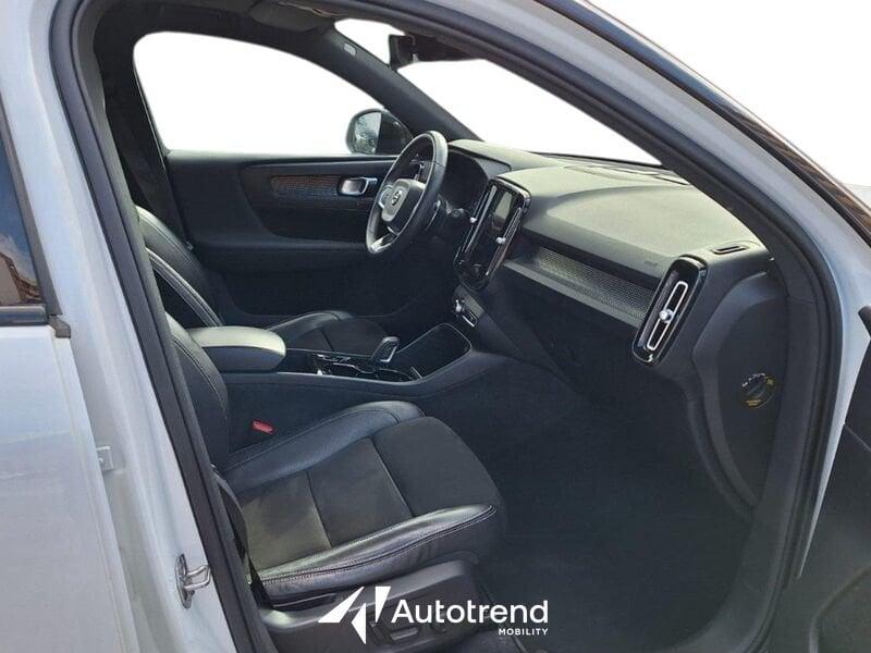 Volvo XC40 D3 150 CV Automatica NAVI TETTO LED R-design