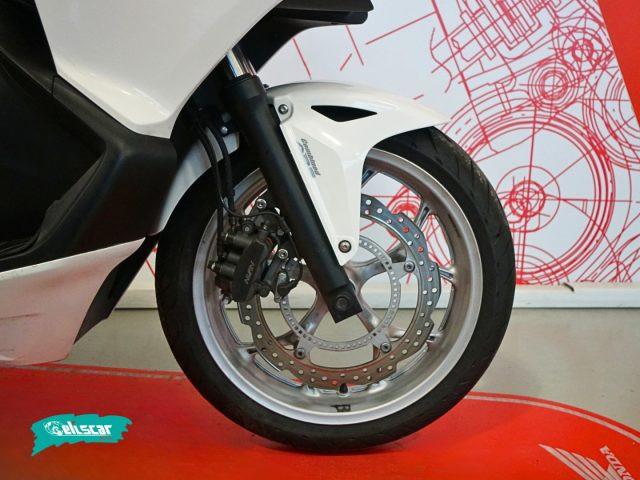 HONDA Integra 700 NC 700