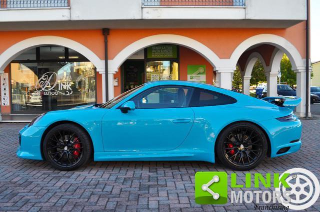 PORSCHE 911 3.0 Carrera 4 GTS Coupé