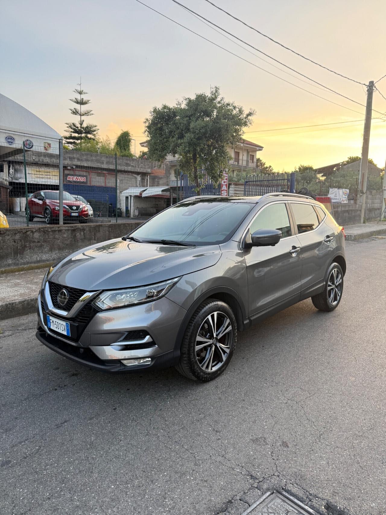Nissan Qashqai 1.5 dCi Tekna tetto panoramico