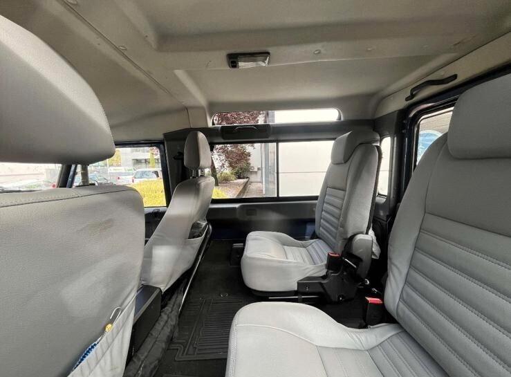 Land Rover Defender 90 2.4 TD4 Pick Up E