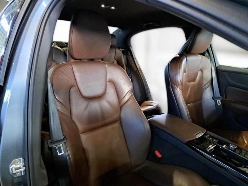 VOLVO S60 T8 PLUG-IN AWD AUTOM. RECH.INSCRIPTION 4 PORTE BERLINA