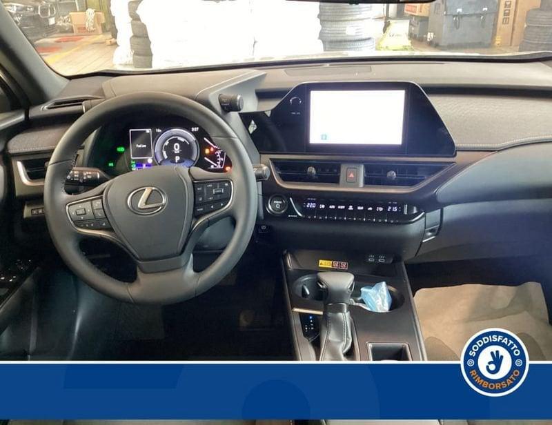 Lexus UX UX250H 2.0H ECVT 2WD URB MY23