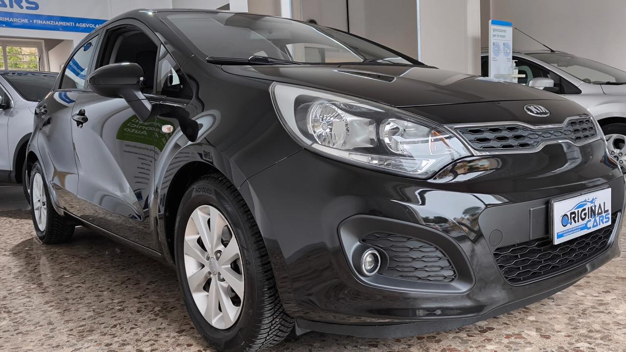 Kia Rio 1.2 CVVT 5p. Cool