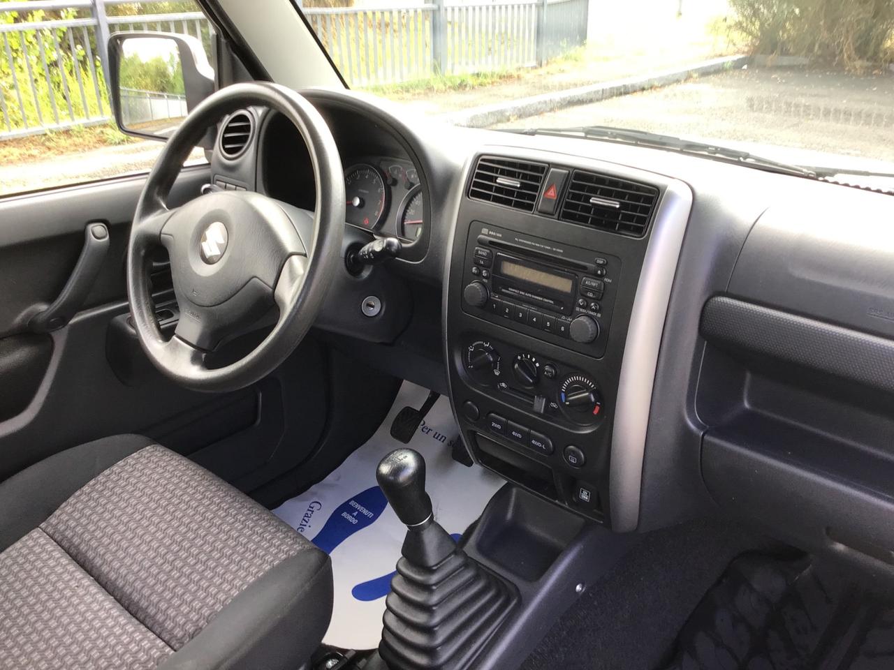 Suzuki Jimny 1.3i 16V cat 4WD JLX