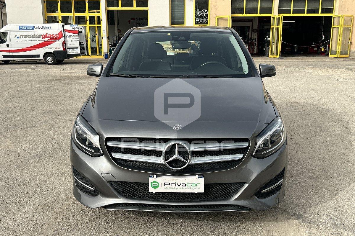 MERCEDES B 180 d Sport