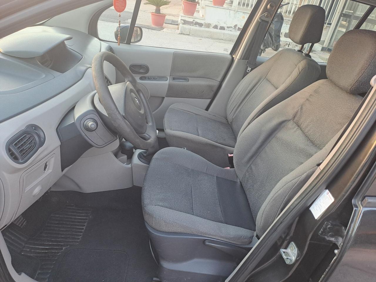 Renault Modus 1.2 16V Dynamique