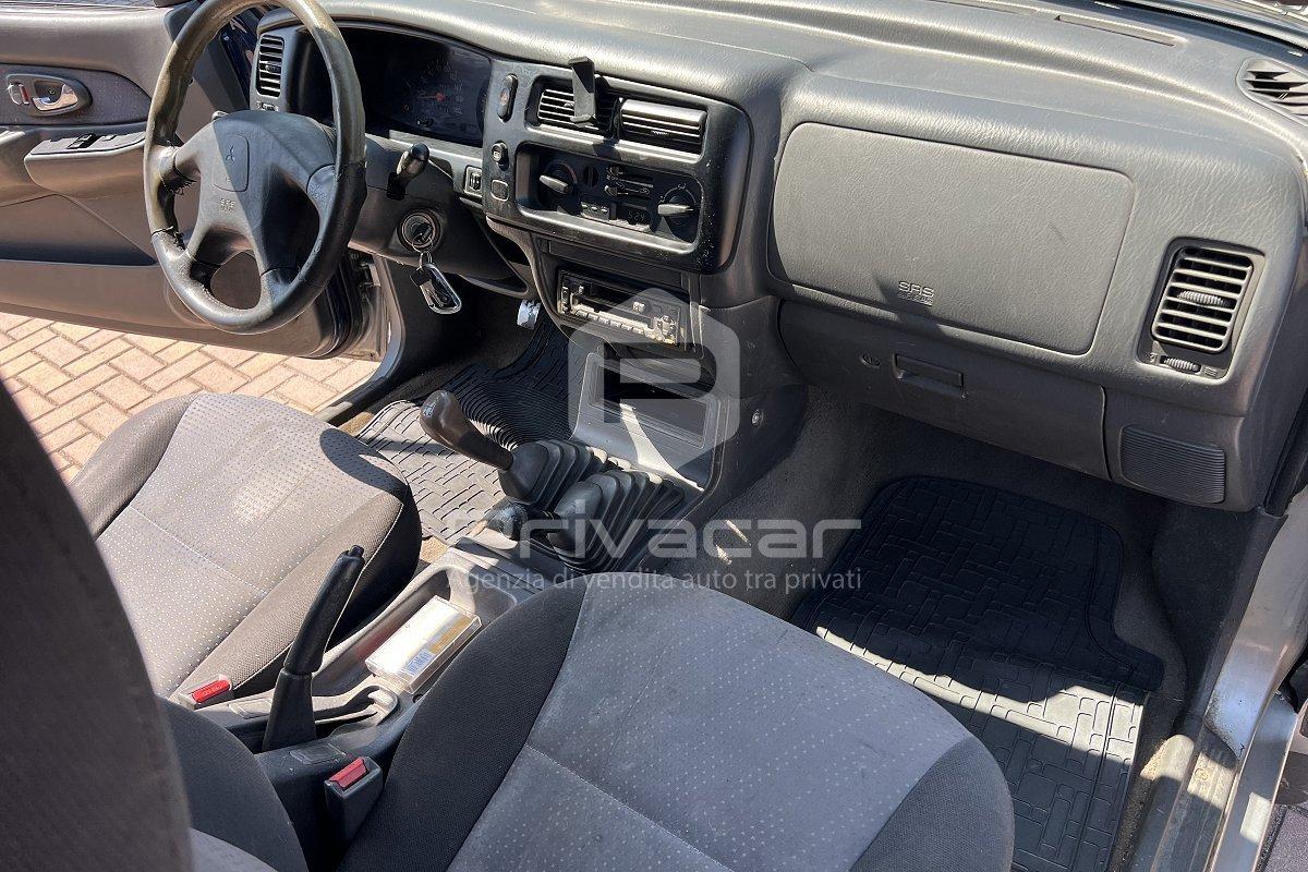MITSUBISHI L200 2.5 TDI 4WD Club Cab Pup. GLS Targ.