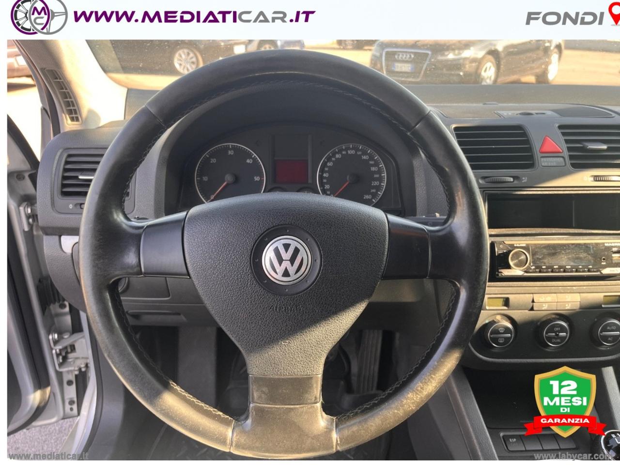 VOLKSWAGEN Golf 1.9 TDI 130CV Var. 4m. H.line