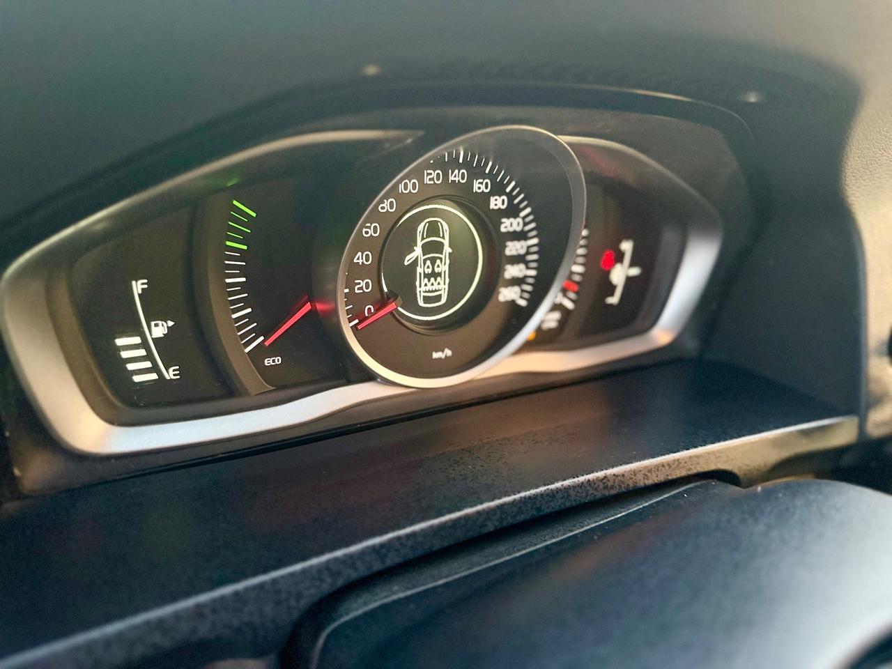 Volvo V60 2015 1,6 D2 per export