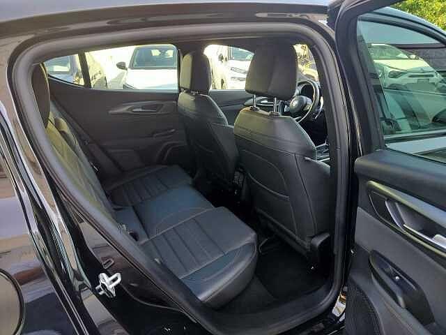 Alfa Romeo Tonale 1.5 130 CV MHEV TCT7 Veloce