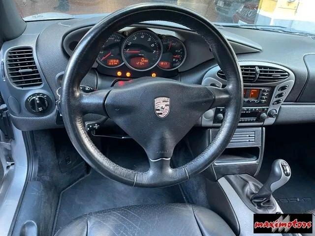 Porsche Boxster 2.5i 24V cat