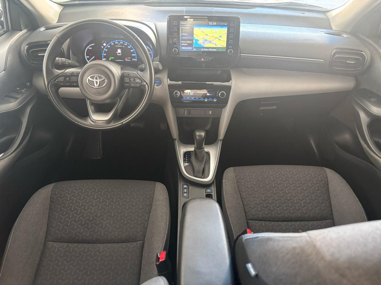 Toyota Yaris Cross Yaris Cross 1.5 Hybrid 5p. E-CVT Business