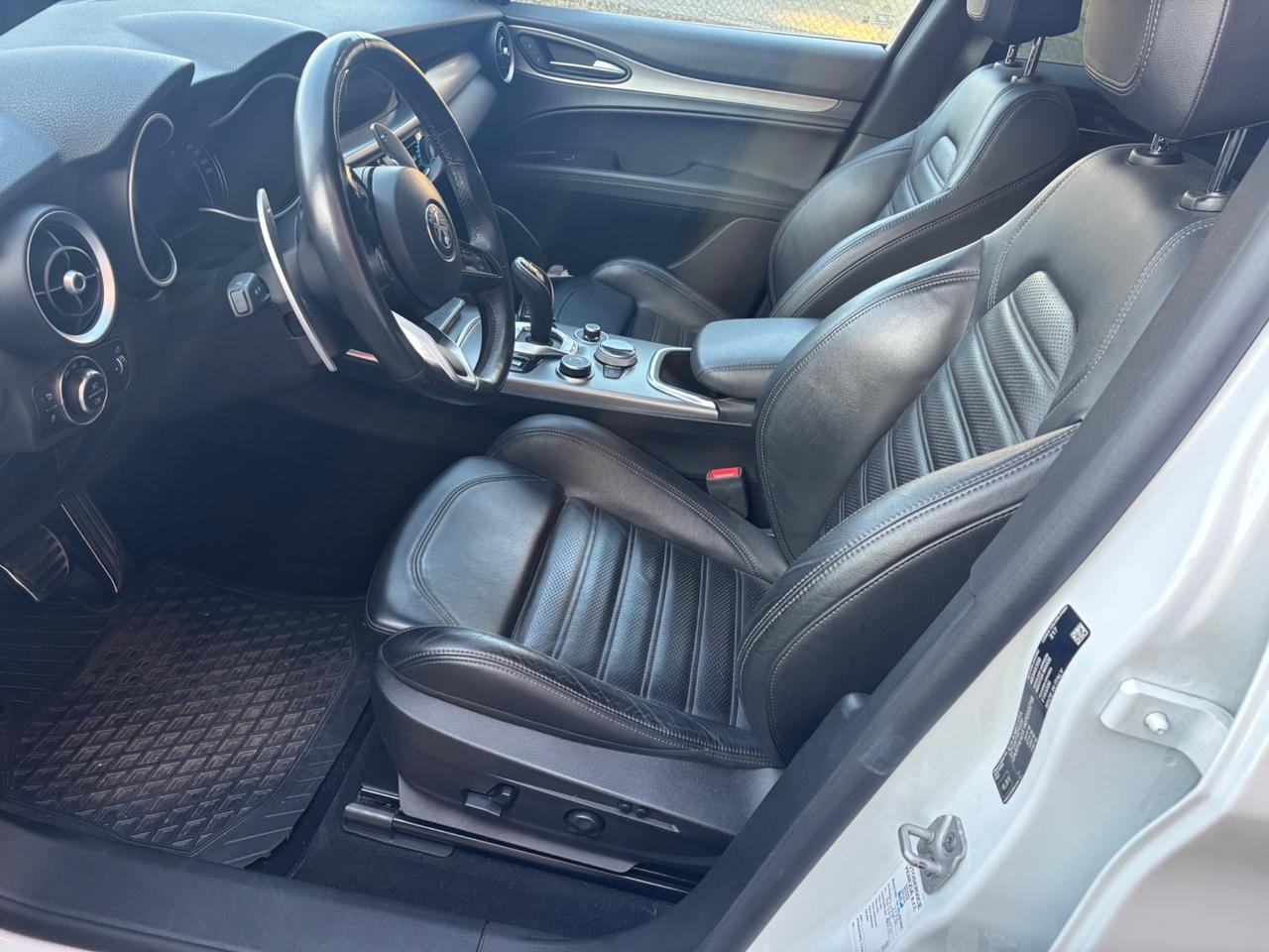 Alfa Romeo Stelvio 2.2 Turbodiesel 210 CV AT8 Q4 Veloce