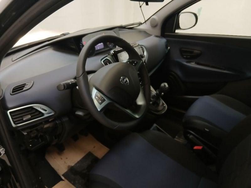 Lancia Ypsilon 1.0 firefly hybrid Gold s&s 70cv 5p.ti