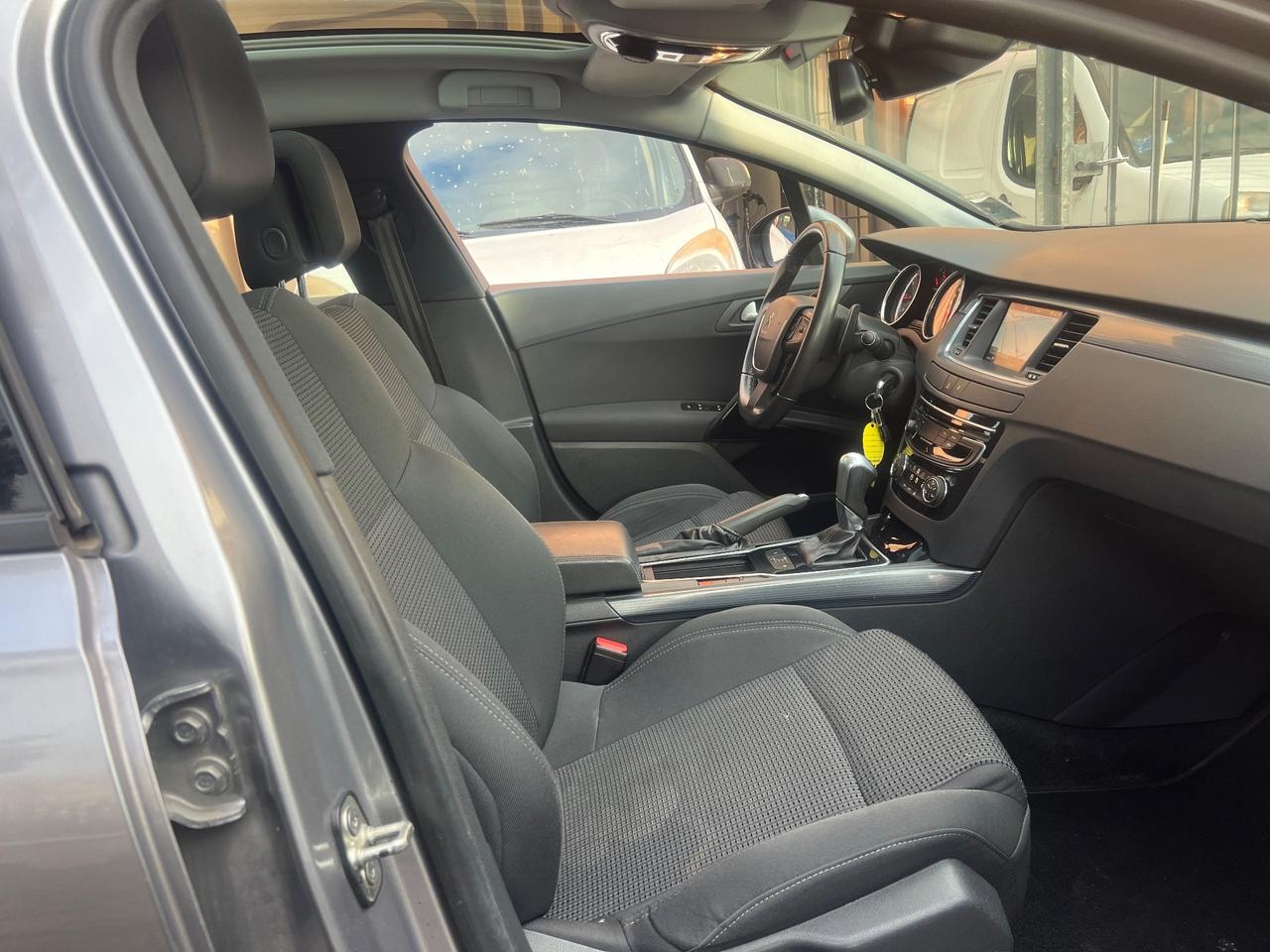 Peugeot 508 BlueHDi 120 EAT6 S&S SW Allure