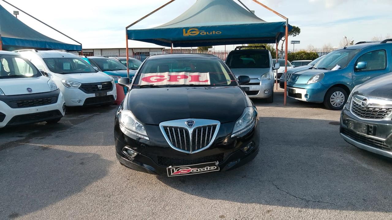 Lancia Delta 1.4 gpl