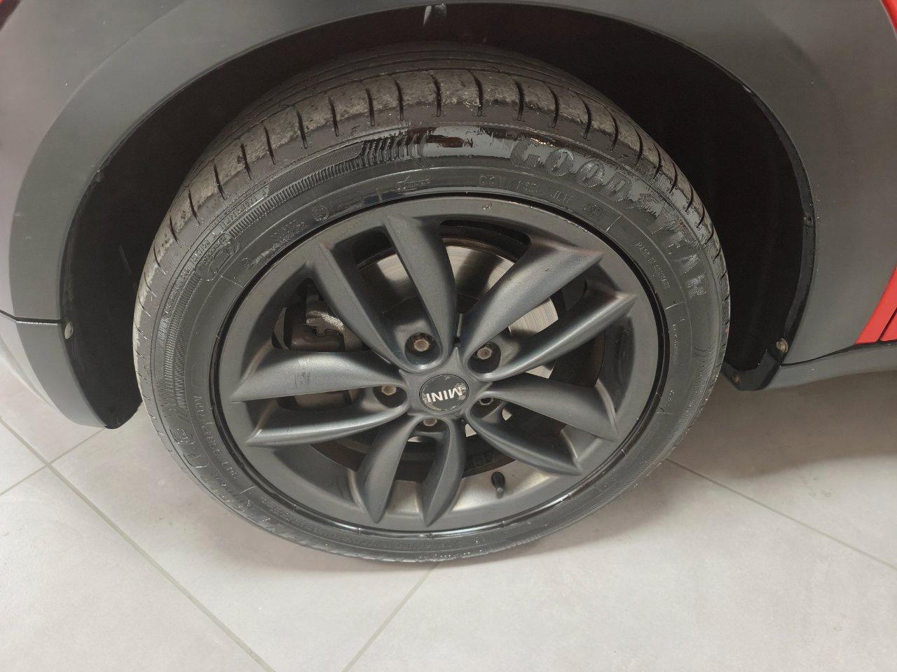 Mini Countryman Cooper SD 2.0 ALL4 leggi